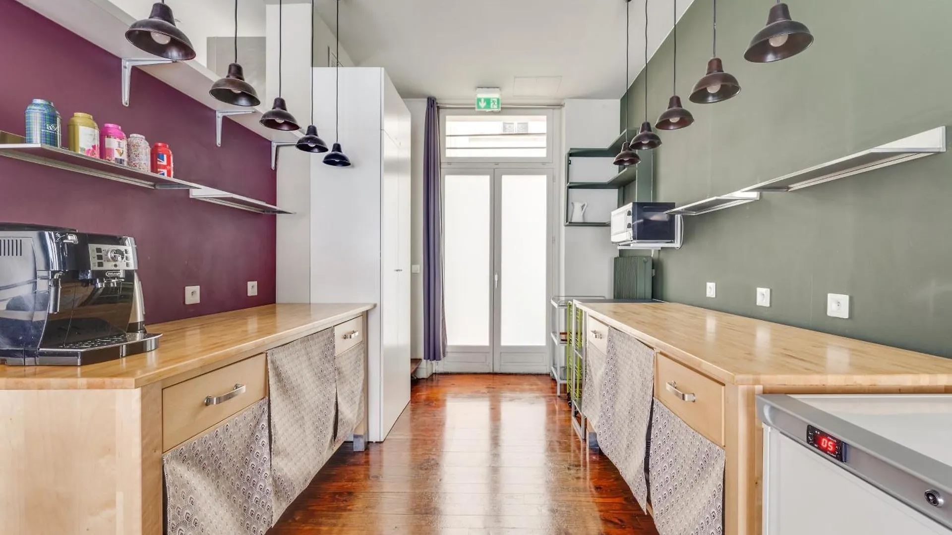 Appartement Gambetta - Atypique - Rue Calme - Quartier Dynamique Paris